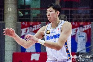 高效且全面!周琦全场11投7中 拿下17分14篮板1抢断2盖帽